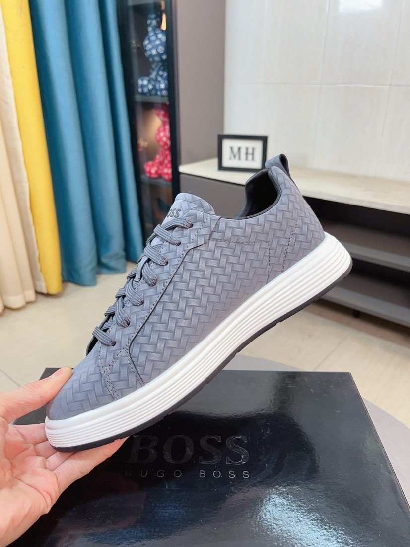 Hugo Boss Textured Low-Top Sneakers